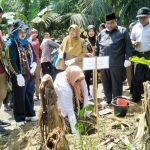 Tanam 1000 Pohon di Lubuk Nyarai, Bupati Suhatri Bur Buka Gebyar Aksi Kolaborasi Remaja Genre Tahun 2023