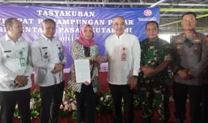 Dirut Perum Pasar Niaga Kerta Raharja Kabupaten Tangerang Gelar Tasyakuran Tempat Penampungan Pasar Sementara