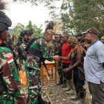 Warga Kalome Sangat Apresiasi Kehadiran Dansatgas 712/Wiratama Pada Pembukaan Acara Adat Perdamaian