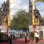Satuan Pol Airud Bakti Religi “Ngayah” Jelang Pujawali di Pura Luhur Tanah Lot