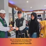 Peduli Terhadap Dunia Pendidikan, Kasi Pendis Kemenag Halteng Berikan Bonus Kepada 66 Peserta KSM