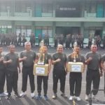 Serahkan Hadiah Lomba HUT Kemerdekaan RI Ke 78, Kasrem 131/Santiago