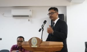 Mahasiswa Prodi Doktor Manajemen FEB Universitas Udayana Resmi Sandang Gelar Doktor