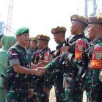 Pangdam II/Swj Berangkatkan Satgas Pamtas RI-Malaysia Wilayah Kaltim dan Kaltara Yonarhanud 12/SBP