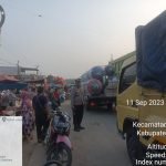 Gatur Lalin dan Antisipasi Gangguan Kamtibmas, Anggota Polsek Jawilan Polres Serang Laksanakan Strong Point