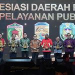 Bupati Tabanan Raih Penghargaan Apresiasi Daerah Peduli Pelayanan Publik 2023 di HUT ke 12 Kompas TV