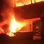 Api Rokok Membawa Petaka, Satu Kios Dan Rumah Warga di Lalap Sijago Merah