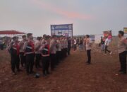 Kapolsek Pamarayan Pimpin Apel PAM Final Pertandingan Sepakbola Antar RT di Desa Babakan