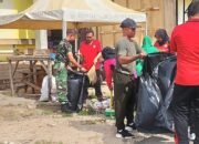 Memasuki Musim Hujan Koramil 1512-03/Gebe Berkumpul di Pasar