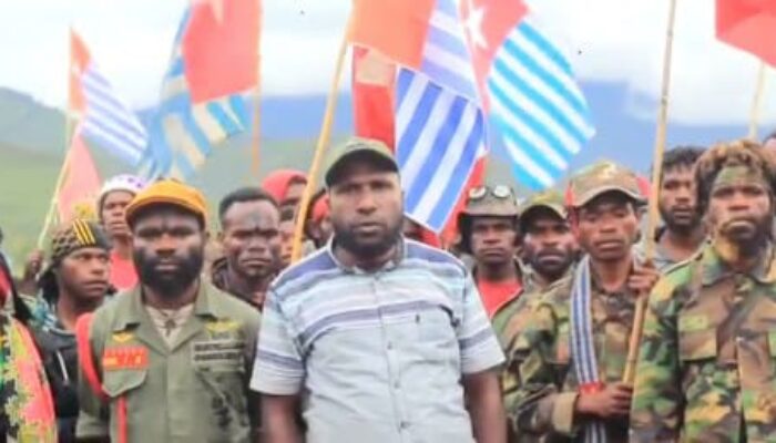 Haris dan Fatia Dinyatakan Bebas, Rakyat Papua Sambut Kemenangan