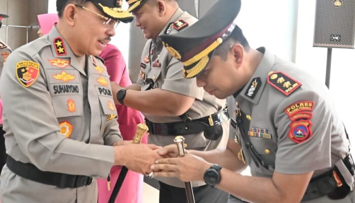 Dilantik Kapolda Sumbar, AKBP Achmad Faisol Amir Resmi Jabat Kapolres Padang Pariaman