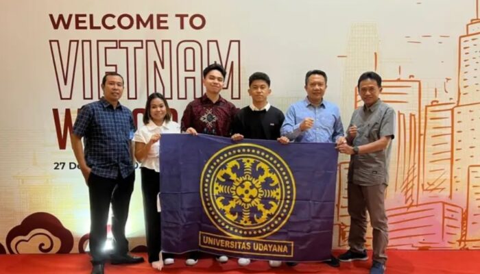 Raih Juara 3 Debat Nasional, Tim Debat Universitas Udayana Wakili Indonesia di Kompetisi Internasional