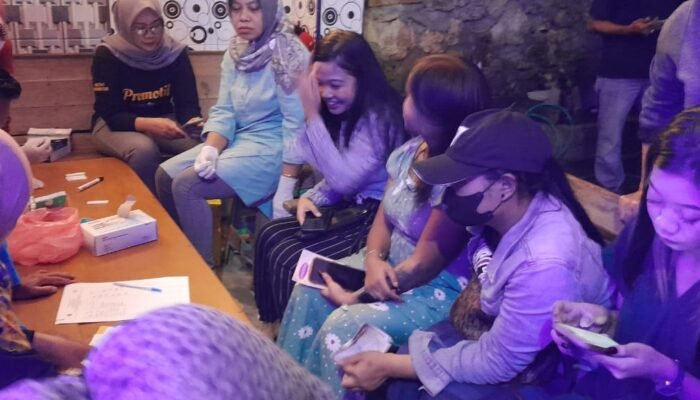 Puluhan LC Cantik di Cumpleng Indah Todanan Jalani Tes HIV/AIDS