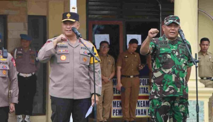 Waka Polda Jambi dan Kasrem 042 Gapu Pimpin Patroli Skala Besar di Bungo Amankan Pemilu 2024