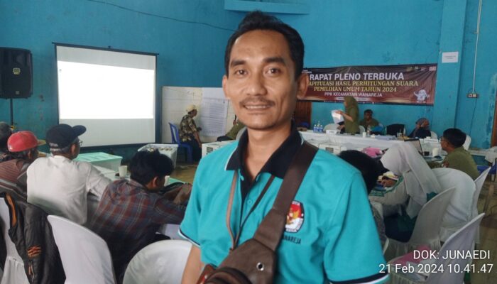 Proses Rekapitulasi 313 TPS Pemilu Tingkat PPK Wanareja Berjalan Aman dan Lancar