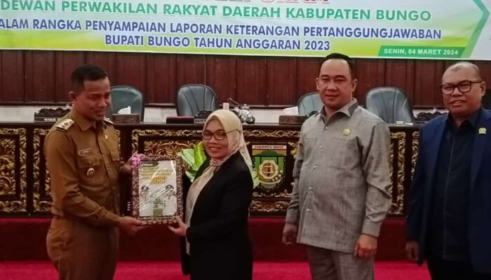 DPRD Gelar Rapat Paripurna Dalam Rangka Penyampaian LKPj Bupati Bungo Tahun Anggaran 2023