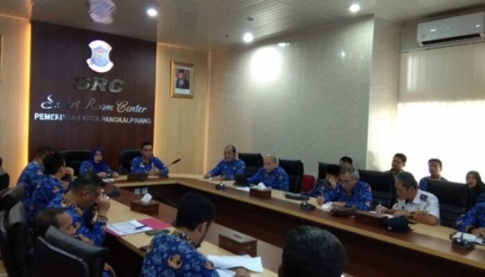 PJ Wali kota Pangkalpinang Pimpin Rapat Pembahasan Penyerapan APBD Tahun 2024