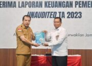Pj Bupati Merangin Serahkan LKPD Unaudited 2023 kepada BPK
