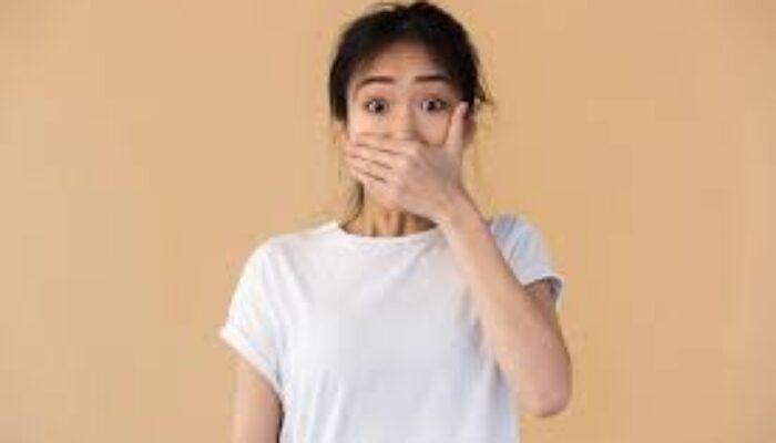 Begini 7 Cara Mudah Mengatasi Cegukan Saat Puasa