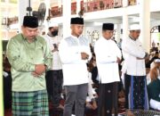 Bupati dan Wabup Bungo Sholat Ied di Masjid Agung Al Mubarak