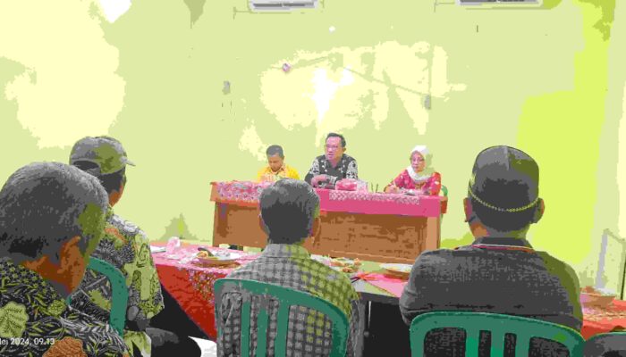 Kelurahan Pasir Putih Gelar Sosialisasi dan Rakor dengan Ketua RW Bersama Ketua RT Tahun 2024