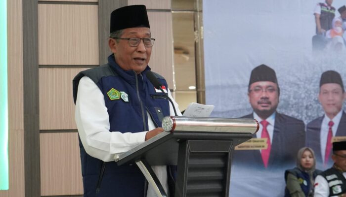 Wagub Sani Lepas JCH Kloter 22 dengan Jumlah Jemaah 450 orang