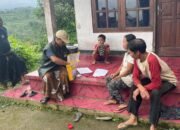 Penuh Tantangan, Pantarlih di Badung Coklit Pinggir Jurang
