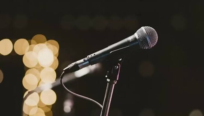 2 Contoh Teks Pidato Perpisahan Kelas 6 SD yang Singkat dan Mengharukan