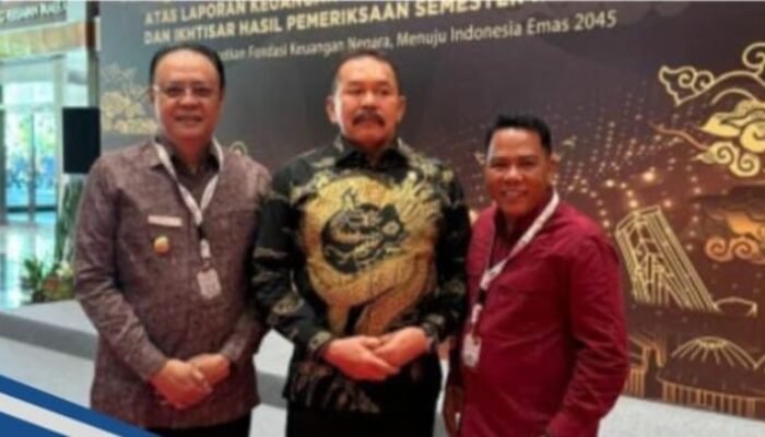 Ketua DPRD Tebo Mazlan dan Pj Bupati Hadiri Pemberian Penghargaan Adhyaksa Award 2024