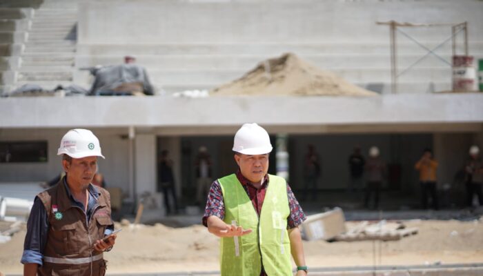 Bergerak Cepat, Kadis PU Cek Progres Pembangunan Stadion