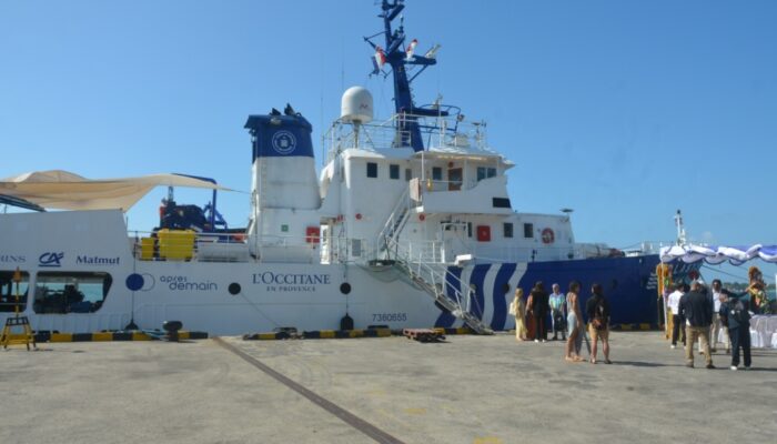 Kolaborasi Bali Marine Service dan Plastic Odyssey dalam Penanganan Sampah Plastik