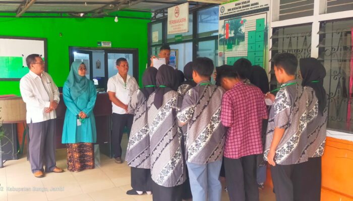 SMK Swasta Kesehatan Dharma Ananda Bungo Gelar ANBK, Kepsek Riri Laderesti Zulfri Sampaikan Manfaatnya