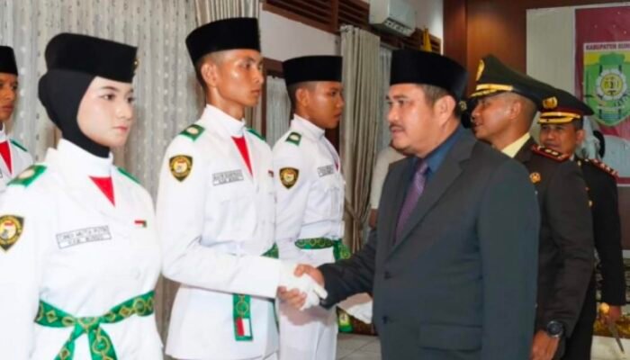 Bupati Bungo Kukuhkan Anggota Paskibra Tahun 2024