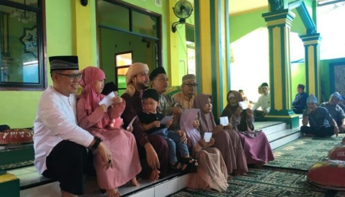 Asisten Pemerintahan dan Kesra Kota Pangkalpinang Hadiri Ceramah Agama di Masjid Al Hikmah