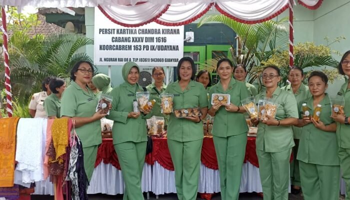 Dukung Peningkatan Ekonomi Keluarga, Ny Ayu Agung Hadisaputra Tinjau UMKM Kodim 1616/Gianyar