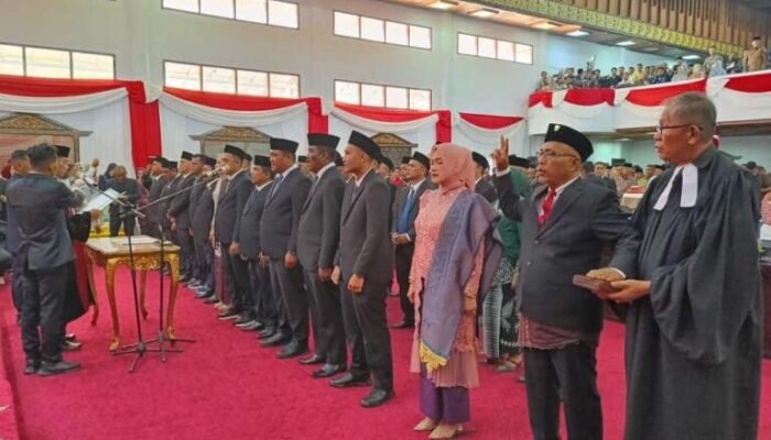 DPRD Bungo Paripurna Pengucapan Sumpah Janji Anggota DPRD Masa Jabatan 2024-2029