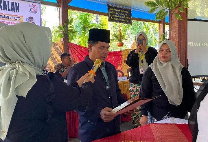 79 Pengawas TPS Dilantik untuk Pilkada 2024 di VII Koto Sungai Sarik 1 IMG 20241104 WA0001