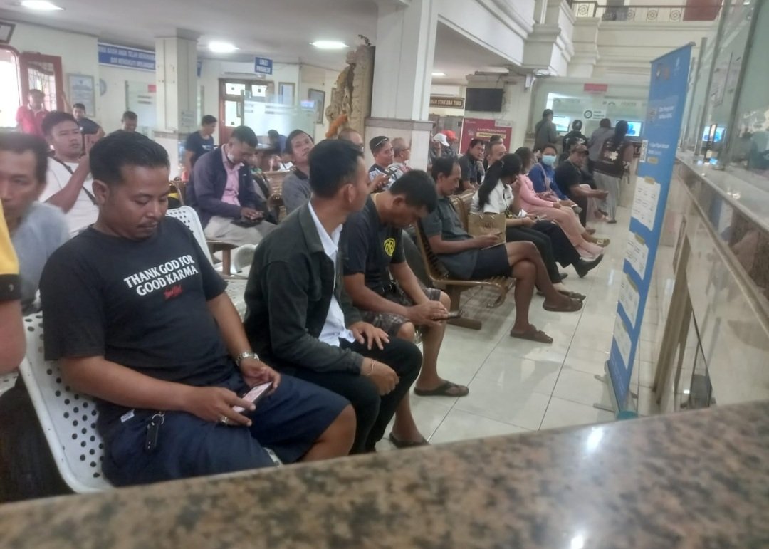 AKP Adrian Rizki Ramadhan: Sat Lantas Polres Gianyar Selalu Kedepankan Layanan Prima 2 Screenshot 20241130 152003 WhatsApp
