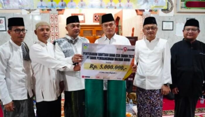 Bupati Tebo Safari Ramadhan di Desa Sumber Agung