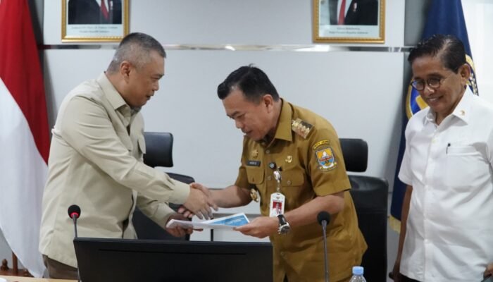 Gubernur Al Haris Boyong Bupati/Wali Kota Audiensi dengan Menhub, Bahas Pengembangan Transportasi