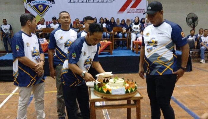 Ketua DPRD Blora Dukung Turnamen Voli Kapolres Cup, Semarakkan Hari Bhayangkara ke-79