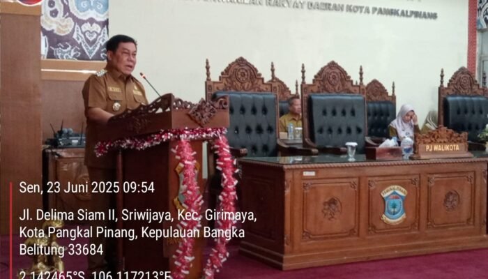 Pj Wali Kota Hadiri Paripurna Bahas Perubahan APBD 2025