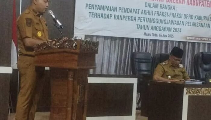 DPRD Tebo Gelar Paripurna, Fraksi-Fraksi Sampaikan Pendapat Akhir Ranperda APBD 2024
