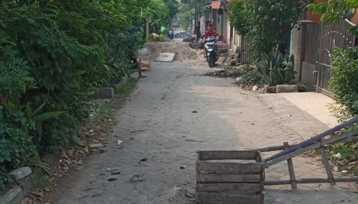 Proyek SPAL di Rajeg Diduga Bermasalah, Papan Informasi dan APD Tidak Terlihat