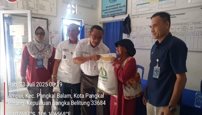 Pemkot Pangkalpinang Salurkan 148 Ton Beras, Juhaini: Gunakan dengan Sebaik-baiknya