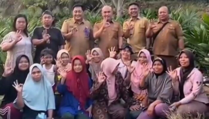 Bupati Bungo Tinjau Bibit Sawit Bantuan Program Prowitra Asal Batam