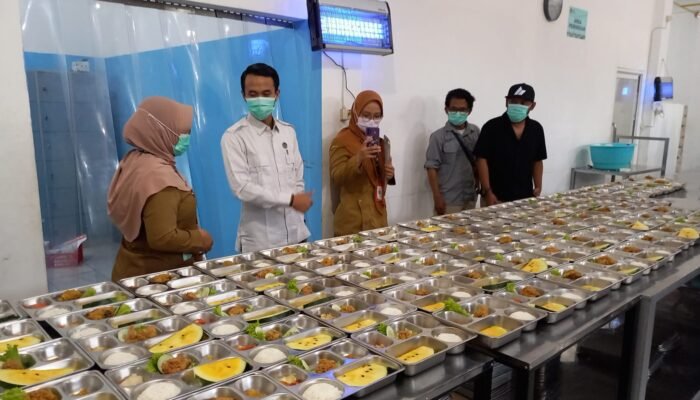 Sidak Petugas Kesehatan Bongkar Fakta MBG di Blora, SOP Masih Jadi Sorotan