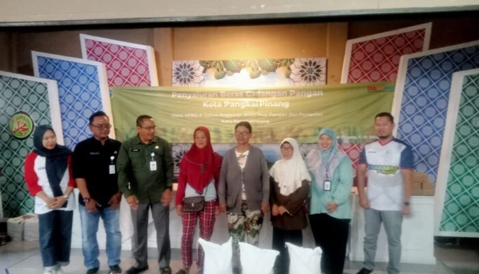 Pemkot Pangkalpinang Salurkan Beras Cadangan Pangan untuk 400 KPM