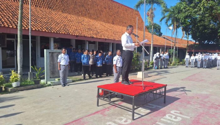Wakasat Narkoba Bina Siswa SMKN 1 Panongan soal Bahaya Narkoba dan Bullying