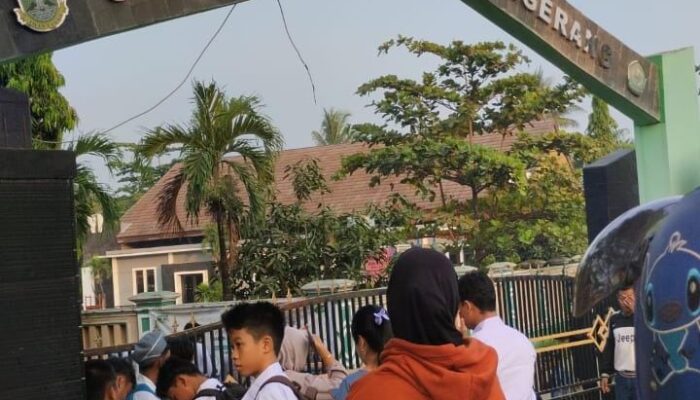 Ujian Terakhir di Bawah Tekanan: Dugaan Pemaksaan Mundur Siswa SMKN 2 Kabupaten Tangerang